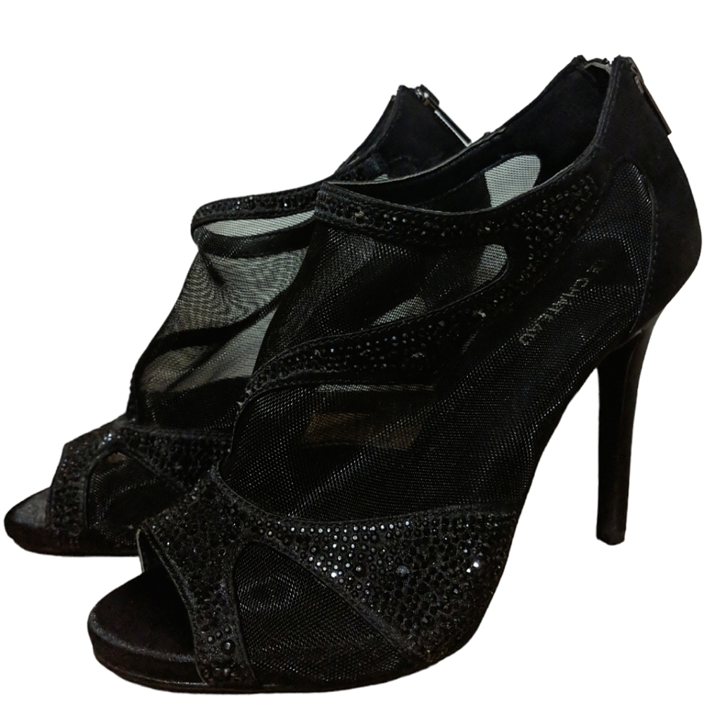 Le Chateau Black Gem Rhinestone Open Toed Heels, size 8 US